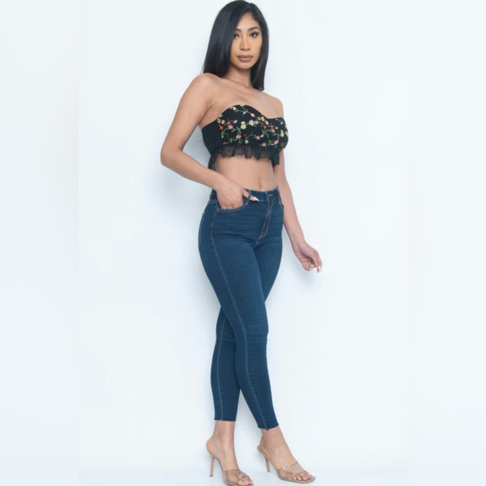 Floral Black Strapless Top - Picture 2 of 11
